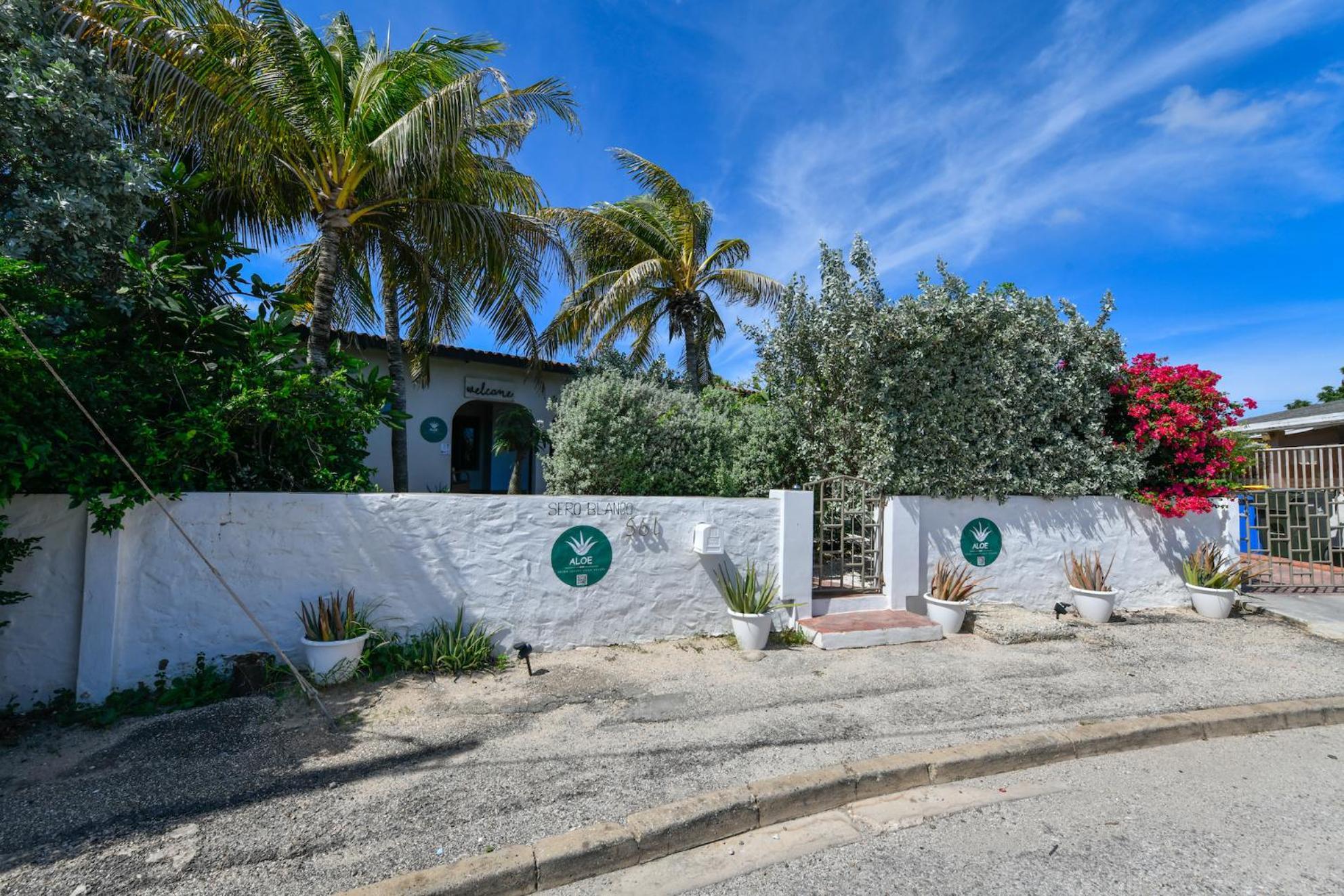Aloe B&B Oranjestad Exteriér fotografie