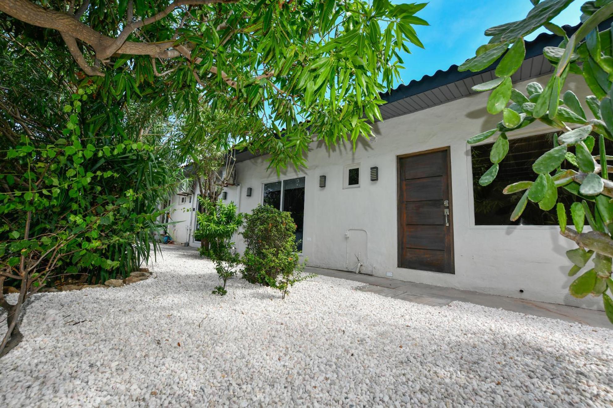 Aloe B&B Oranjestad Exteriér fotografie